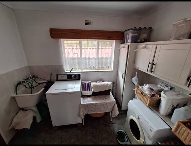 3 BEDROOM HOUSE FOR SALE IN VANDERBIJLPARK SE 2